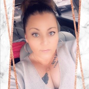 Meet your Posher, Tara